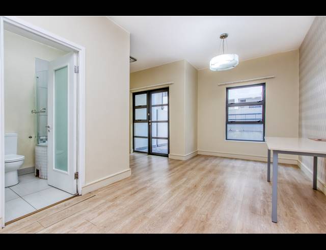 1 BEDROOM SECTIONAL TITLE FOR SALE IN RIVONIA